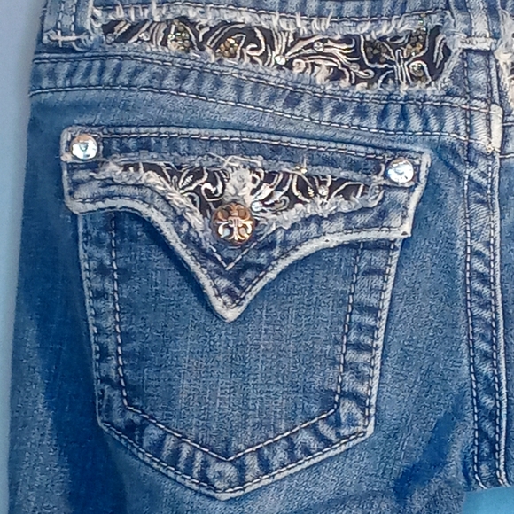 Miss Me Jeans Size 26×30 - Picture 8 of 12